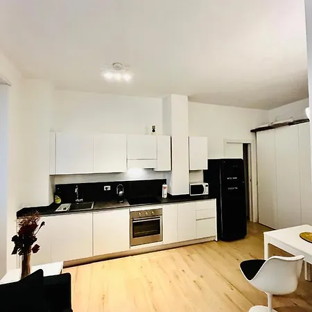 Corso Lodi Apartamento *